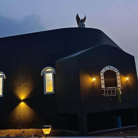 Caveman Guest House Pondicherry Exterior foto